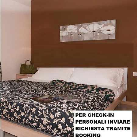 Residence 12,30 Πάρμα Εξωτερικό φωτογραφία